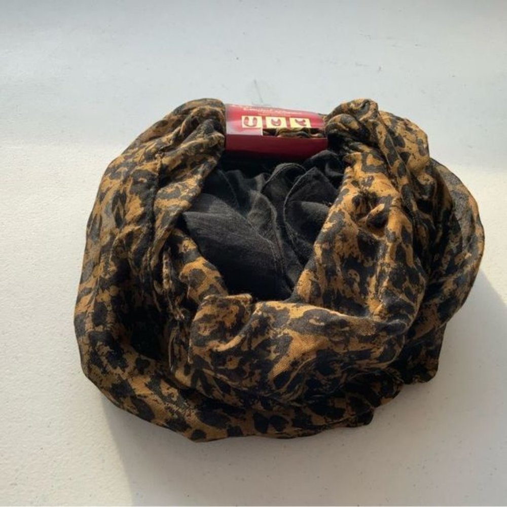 Leopard infinity Scarf